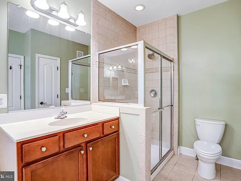 13526 Waterford Hills Blvd #13526 — Photo 30