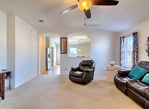 5th image of 5801 Maciver Dr