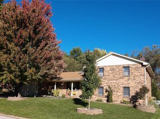 2201 W Huntington Dr, Quincy, IL 62301