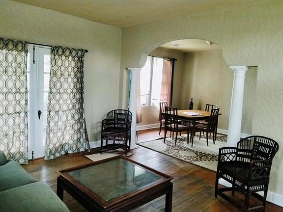 3rd image of 4779 Lafaye St