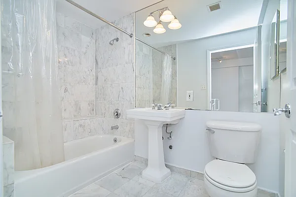 Rented by REAL New York | media 12