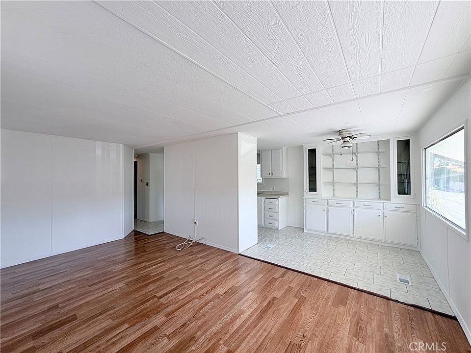 1st image of 3929 W 5th St Space 4