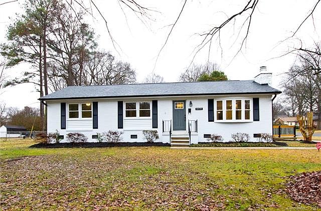 1st image of 4031 Brookview Dr