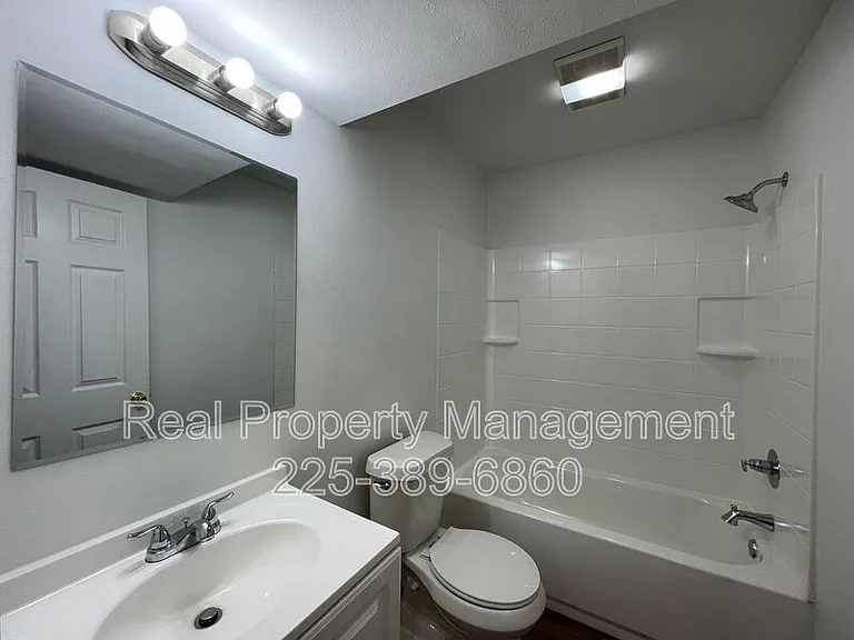 7743 Bles Ave #1B — Photo 15
