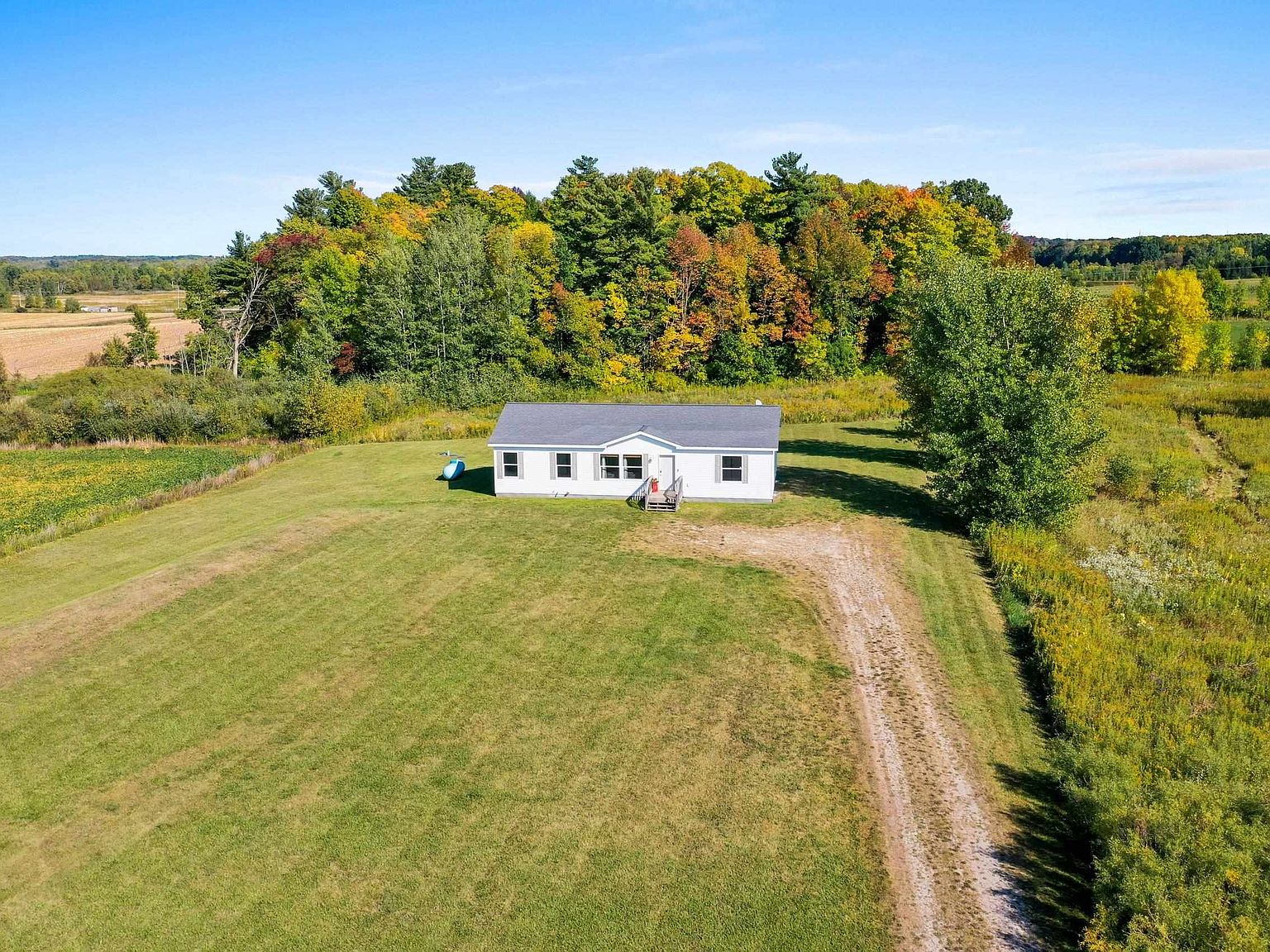 914 Bon St, Cecil, WI 54111 MLS 50281545 Zillow