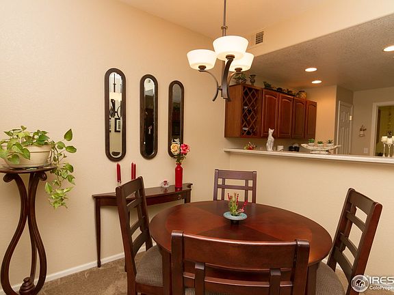 5th image of 1703 Whitehall Dr Unit 8F