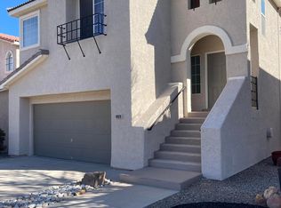 10928 Sandman Dr NW, Albuquerque, NM 87114