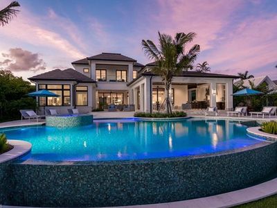 870 Nelsons Walk, Naples, FL, 34102