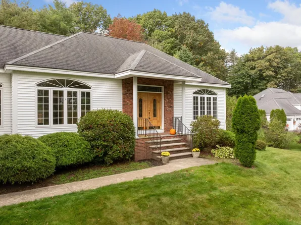 53 Searles Road, Windham, NH 03087