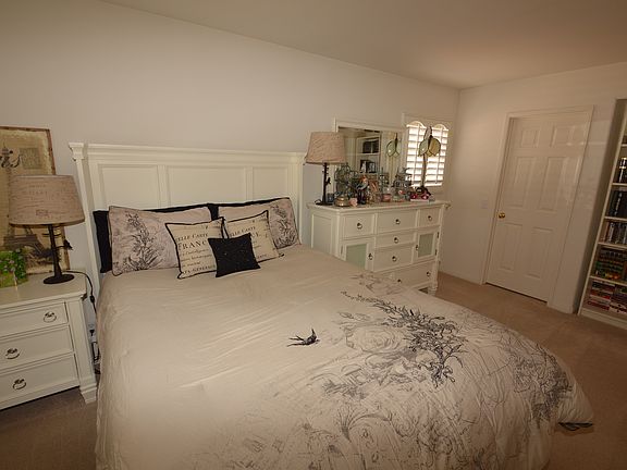 4th image of 1733 N Brigantine Ln