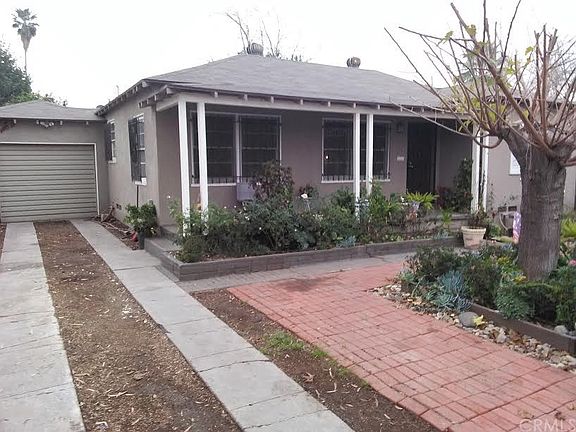 3rd image of 1375 Genevieve St