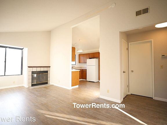 4th image of 521 Lewis Ln #5590227