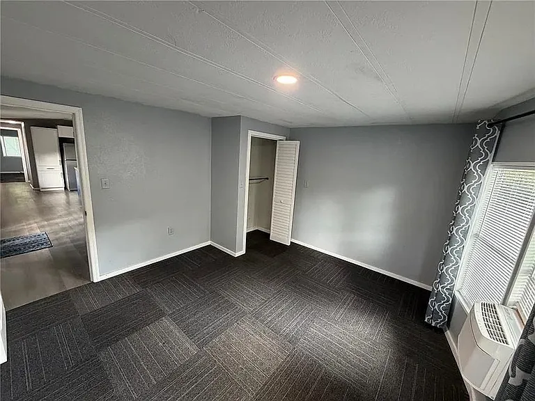 4605 NE 167th Pl — Photo 3