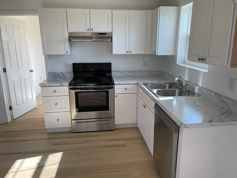 1430 Quarles Rd — Photo 8