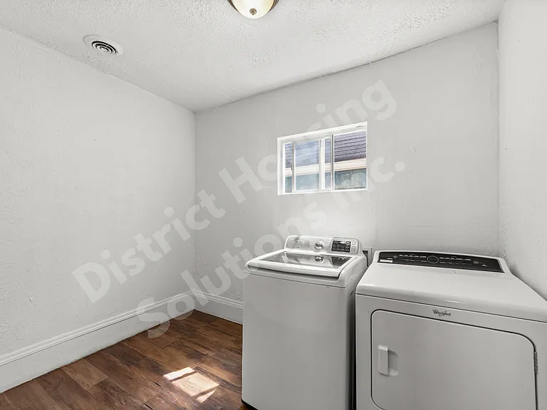 8302 Sowinski Ave #UP — Photo 7