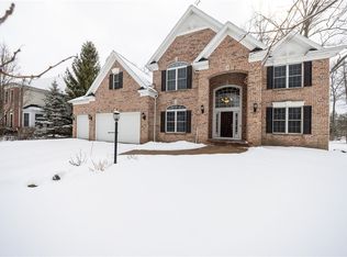 3 Seton Ct, Penfield, NY 14526