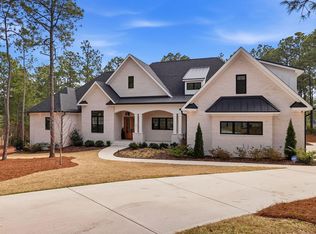 2 Masters Rdg, Southern Pines, NC 28387