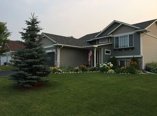 1618 Tarpan St, Shakopee, MN 55379