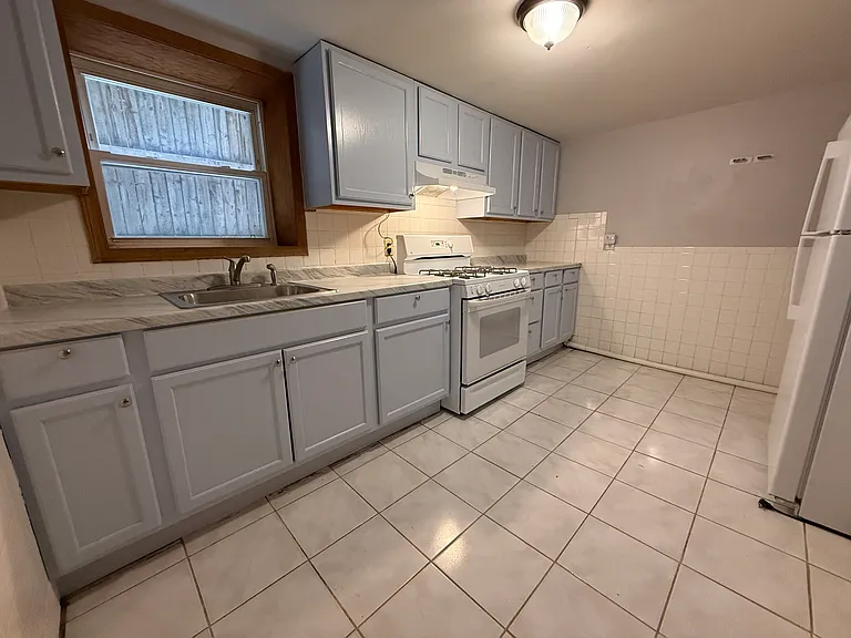 4527 N Christiana Ave #GARDEN — Photo 1