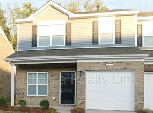 8401 Summerford Dr, Charlotte, NC 28269