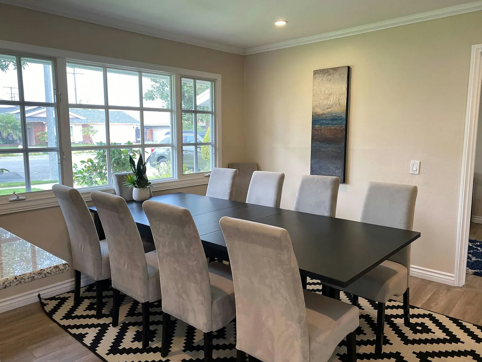 1059 Presidio Drive — Photo 4