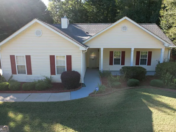 15 Sampson Ct, Covington, GA 30016