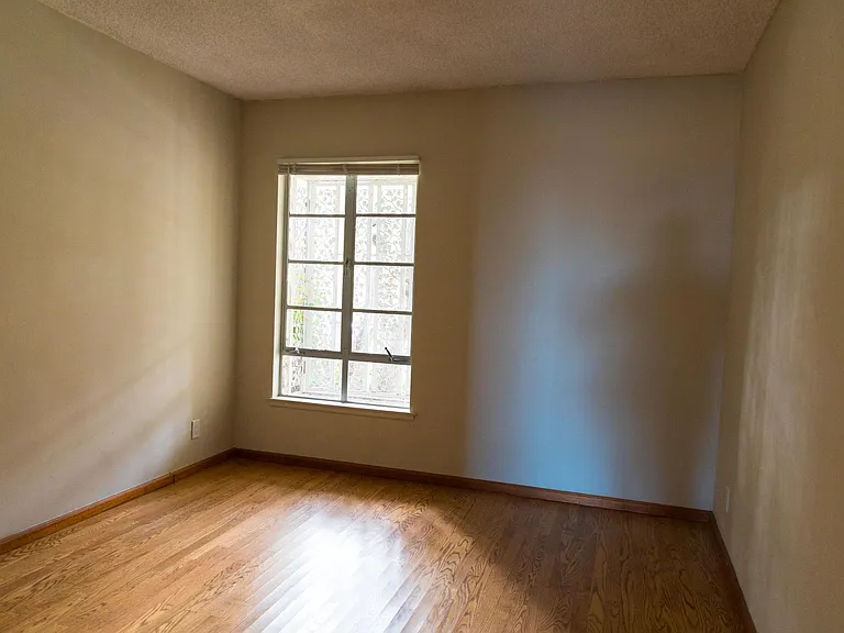 5238 Los Encantos Way — Photo 16