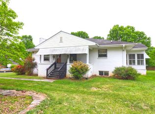 6632 Wood Haven Rd, Roanoke, VA 24019