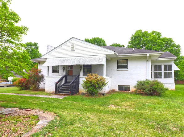 6632 Wood Haven Rd, Roanoke, VA 24019