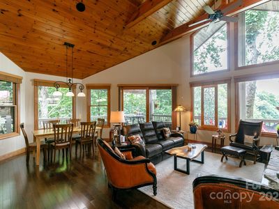 25 Ivy Point Ln, Burnsville, NC, 28714