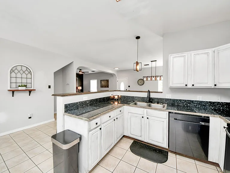 1603 Dove Run — Photo 11