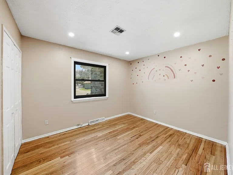 587 Marlboro Rd #1 — Photo 12