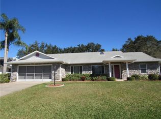 27007 Racquet Cir, Leesburg, FL 34748