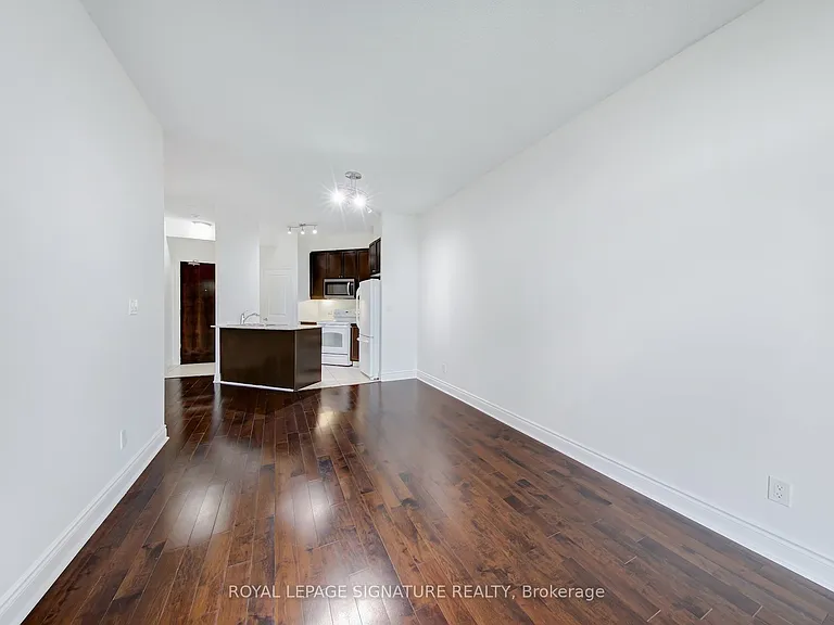 25 Earlington Ave #307 — Photo 11