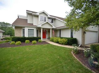 1272 Mockingbird Ln, Sun Prairie, WI 53590