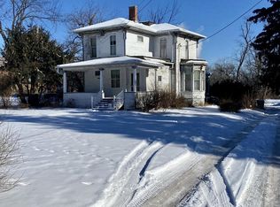 1117 N Sheridan Rd, Waukegan, IL 60085