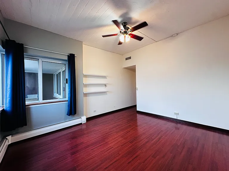 80 Bay Street Lndg #8F — Photo 22