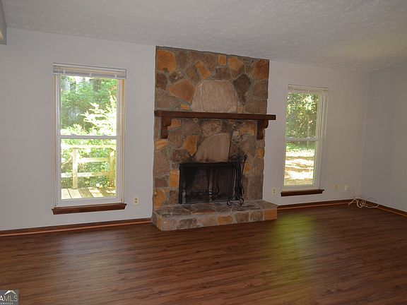 5th image of 4987 Dekalb Way