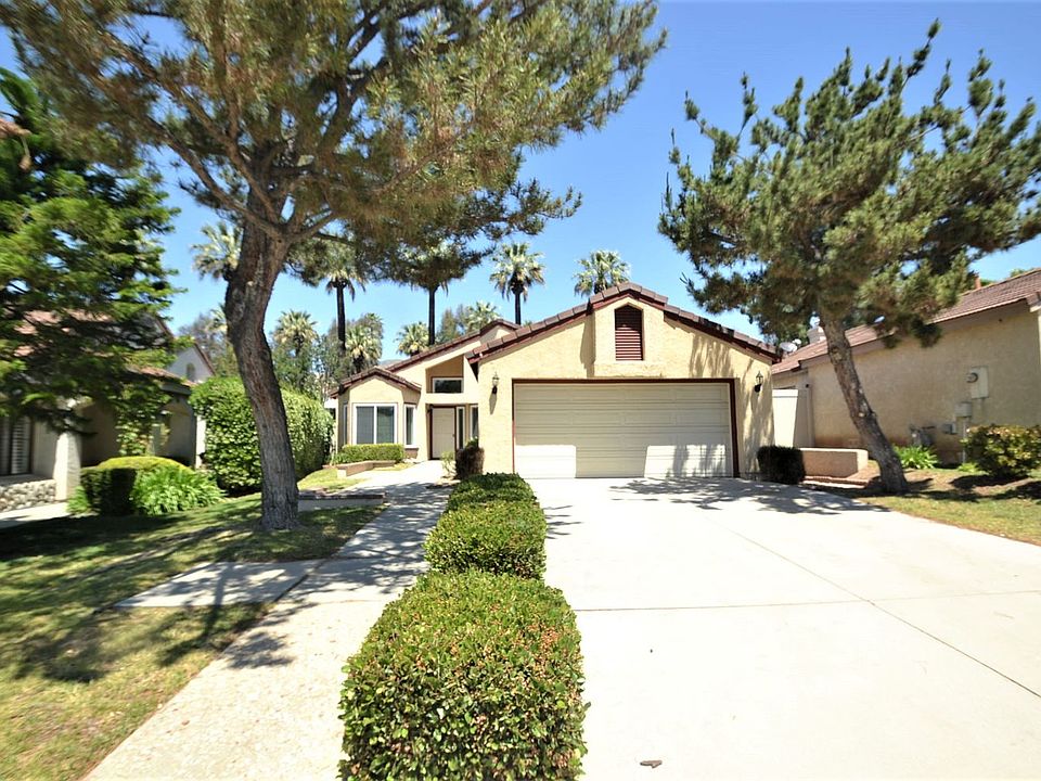 1st image of 28930 Shadow Creek Ln