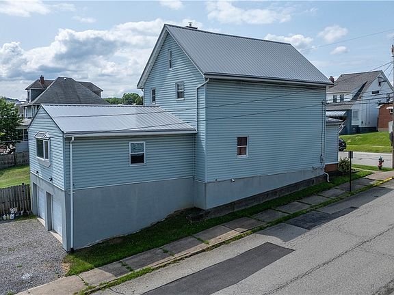 5th image of 1038 9th Ave