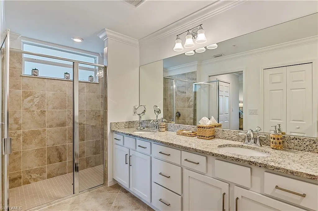 2 bed, 2.0 bath, 1569 sqft, $6,750 — Photo 2