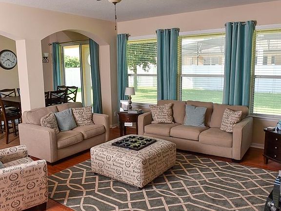 5th image of 15158 Serenade Dr