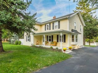 326 Mendon Rd, Pittsford, NY 14534