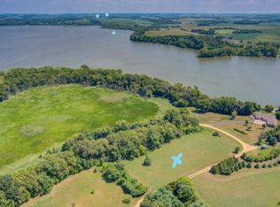 43429 39th St, Elysian, MN 56028