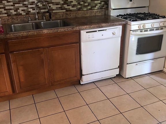 4th image of 5403 Charbar Dr