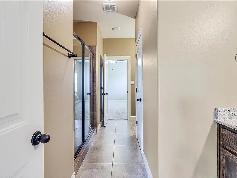 6241 Lago Vista Dr — Photo 53