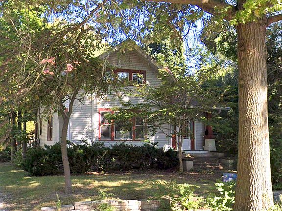 2nd image of 603 N Court St