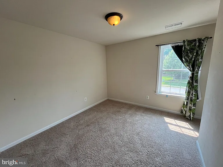 47 Summerfield Ln — Photo 15