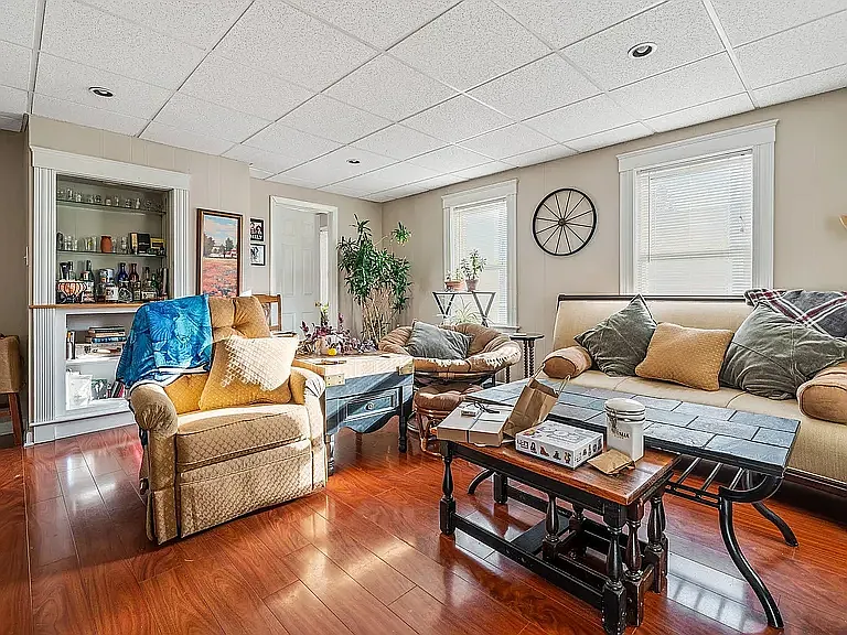 336 Calef Rd #1