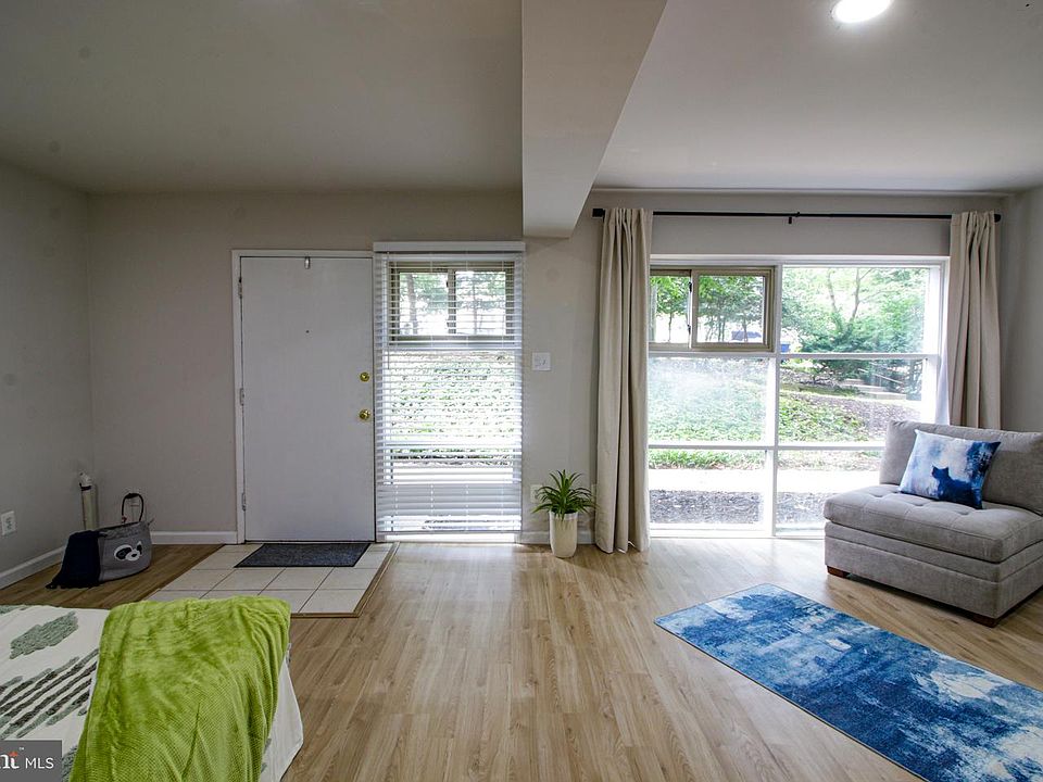 1st image of 4361 Americana Dr #A